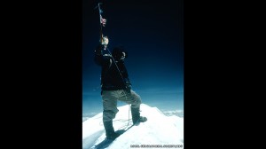 Tenzing cola bandera